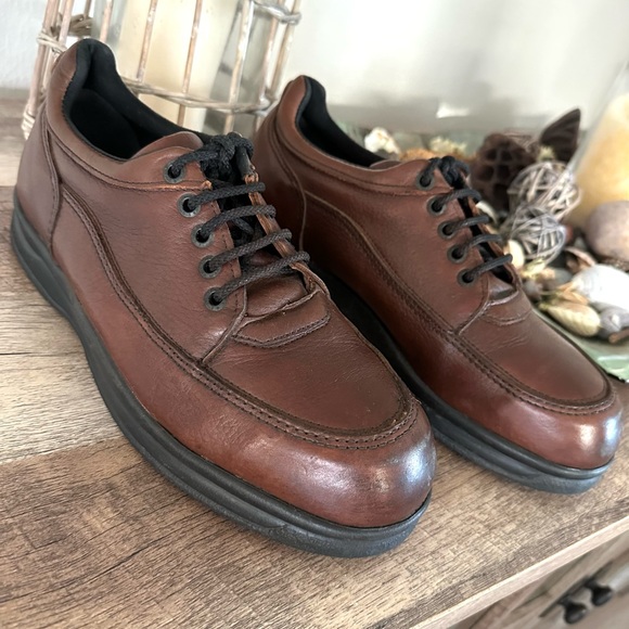 Vintage Red Wing (Made in USA) leather Steel Toe Work Shoe Size 10 D - Picture 7 of 13